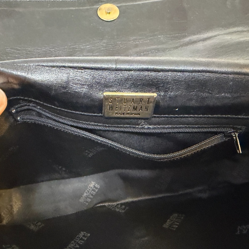 Stuart Whitman Vintage Black Leather Shoulder Bag with Gold Chain Strap - Picture 9 of 9